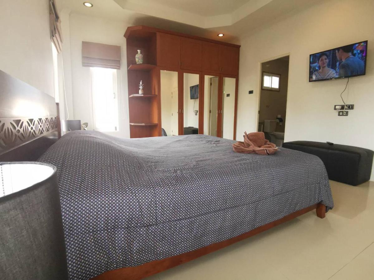 Tewaree Villa - Pattaya Holiday House Walking Street 4 Bedrooms Kültér fotó